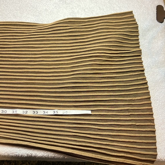 & Other Stories ribbed bodycon midi dress - Picture 9 of 9